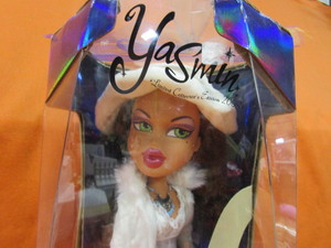 lot 147 image: Bratz Doll 25 Tall