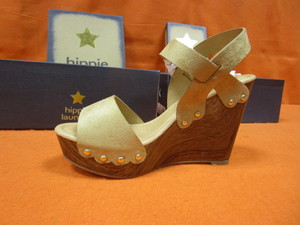 lot 176 image: (New) Womens Shoes