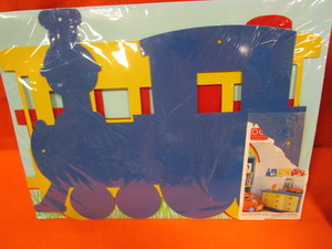 lot 181 image: (New) Metal Art for Kids Rooms