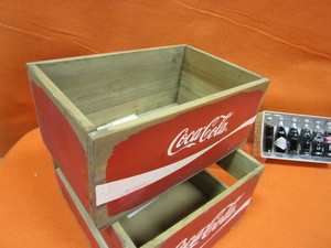 lot 219 image: Coca Cola Glasses, Pitcher, Crates, History of Bottles