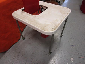lot 256 image: Vintage Childrens Feeding Chair, Vintage Wood Chair