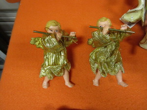 lot 285 image: (New) Christmas Ornaments & Decor