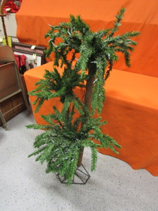lot 313 image: Tree wLights 54 tall