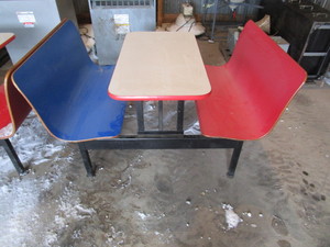 lot 343 image: (2) Restaurant Booths