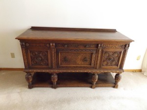 Antique Rushville Furniture Company Hand Carved SOLID Wood Buffet