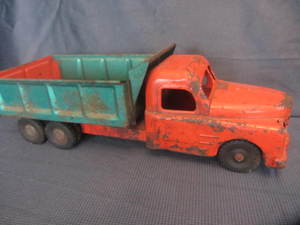 Vintage Structo Dump Truck