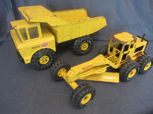 Tonka Grader & Dump Truck