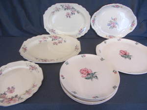 Floral Plates & Platters