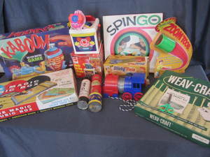 Games & Toys with Slinky Train