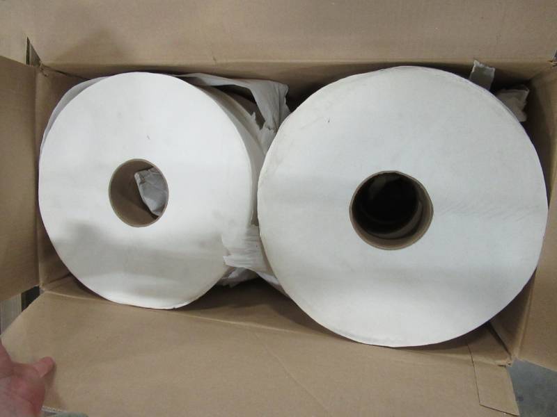 lot 385 image: 1 Case of Cascades P4034B1 North River Jumbo Roll Tissue, 1-Ply, Off - White, 3 12 x 3500 (1 Case Contains 6 Rolls)