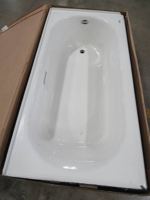 lot 241 image: American Standard Princeton 5 ft. Americast Right Hand Drain Bathtub in White - Enamel Chips in Front Corners