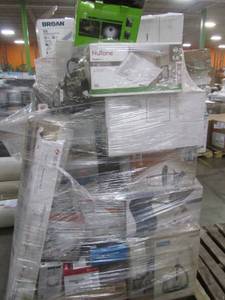 lot 79 image: WHOLESALE MIXED PALLET OF RETURNS - LIGHTING AND CEILING FANS