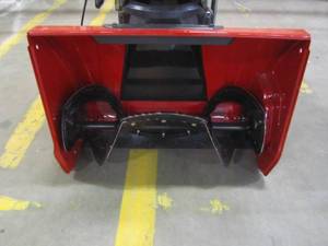 lot 151 image: Toro SnowMaster 824 QXE 24 in. Single-Stage Gas Snow Blower 36003
