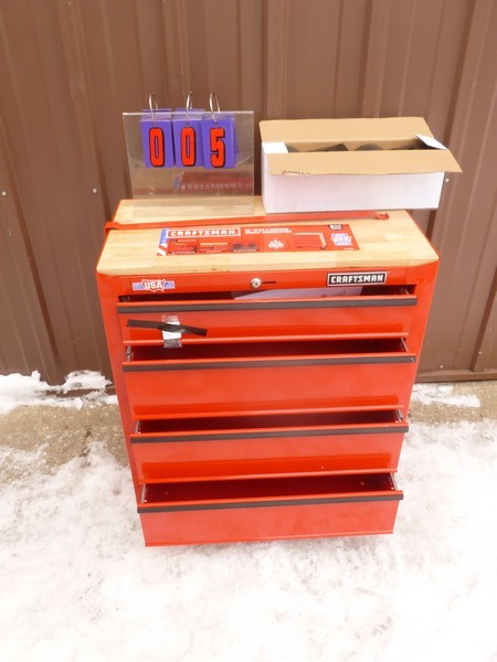 Craftsman Lower Tool Box Has Minor Dings Nealry New As Shown Sns Auctions 409 Snow Blowers Tool Cabinets K Bid