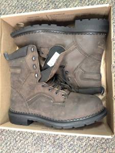 lot 105 image: Red Wing Shoes Mens Boot 11.0D 4435