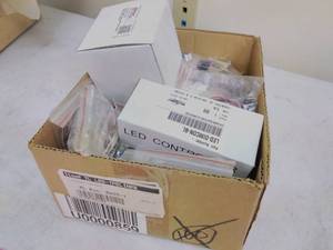 lot 138 image: LED Controller DC12V 4A, EH24 High Power WW LED