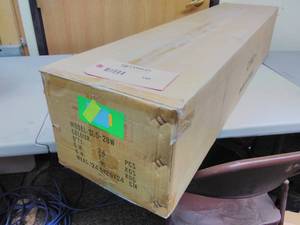 lot 140 image: Lot of (1 Case) Jesco Lighting Group Jesco Lites 4100K Sleek Plus T5 3-Wire Lights SG5-28W 24-Count