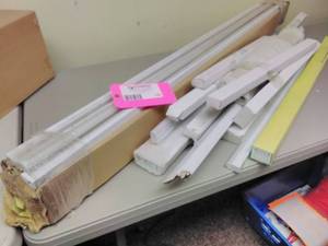 lot 141 image: Various LED Light Fixtures - Jesco 4000K SG-LED-2440-W, And More