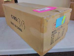 lot 142 image: Lot of (1 Case) Jesco Lighting Group Jesco Lites 4100K Sleek Plus T5 3-Wire Lights SG5-14W 24-Count