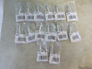 14 Hitch Pins