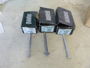 Poulin Lag, Carriage Bolts and Cap Screws