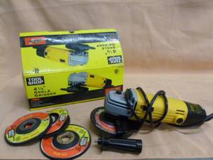 lot 14 image: Angle Grinder