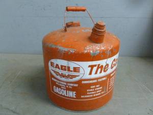 lot 21 image: Vintage Gas Can