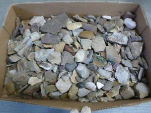 lot 49 image: Collector Rocks