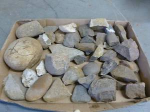 lot 50 image: Collector Rocks