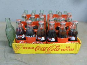 lot 62 image: Coca-Cola Collectible