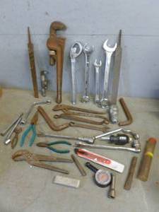 lot 89 image: Tools