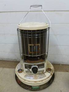 lot 104 image: Kerosene Heater