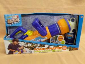 lot 119 image: New Foam Machine Toy