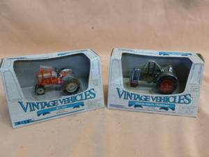 lot 133 image: Ertl Tractor