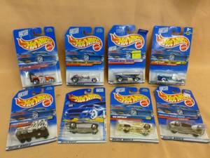 lot 139 image: New Hot Wheels Cars