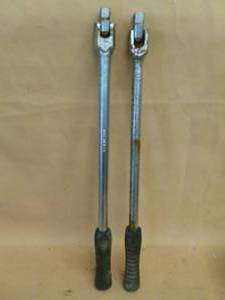 lot 156 image: Socket Breakers