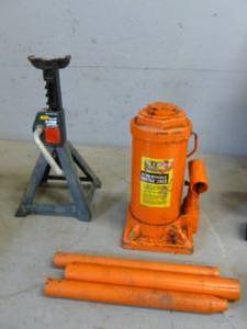 lot 164 image: Hydraulic Jack