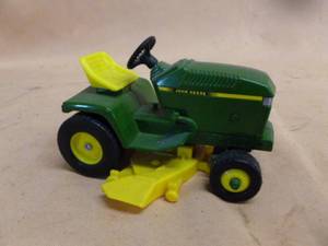 lot 167 image: Ertl - John Deere Tractor