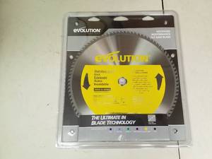lot 37 image: Evoluton 14in. 90T Stainless Steel Advanced Performance TCT Saw Blade