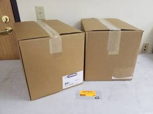 lot 68 image: Lot of (2 Cases) Half Mask Assembly Thermoplastic MediumLarge 300ML00 24-Count