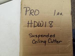 lot 80 image: Wire Wolf Pro HDW18 Suspended Ceiling Cutter, Cutter Blades