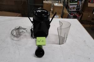 lot W2 image: Big Mouth Pro Juice Extractor by Hamilton Beach