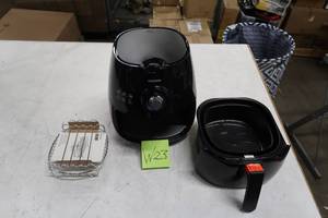 lot W23 image: Philips Viva Collection HD922006 Digital Airfryer Oven, Black