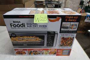 lot W28 image: Ninja Foodi 8-in-1 Digital, Toaster, Air Fryer, with Multi-Purpose Counter-top ConvectionStainless SteelBlack BROKE LEG
