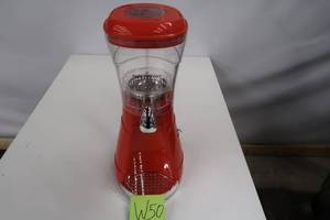 lot W50 image: Nostalgia MSB64 64-Oz. Margarita and Slush Maker