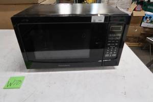 lot W70 image: Insignia 1.1 Cu. Ft. Microwave