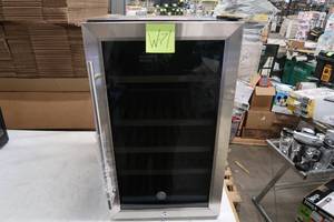 lot W71 image: GE 31-Bottle Beverage Cooler in Stainless Steel