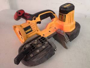 lot 1030 image: DeWalt 18VDC Cordless Band Saw DCS370