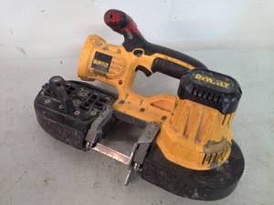 lot 1031 image: DeWalt 18VDC Cordless Band Saw DCS370