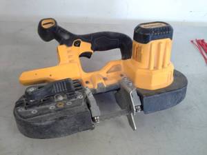 lot 1065 image: DeWalt 20VDC Cordless Band Saw DCS371,